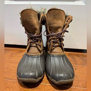 Sperry Tan and Brown Snow Boots